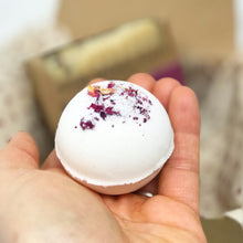 Rose - Valentines Day Gift for Her - Bath Bomb Set with Soap
